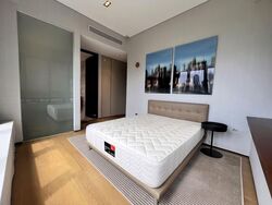 OUE Twin Peaks (D9), Condominium #565780021